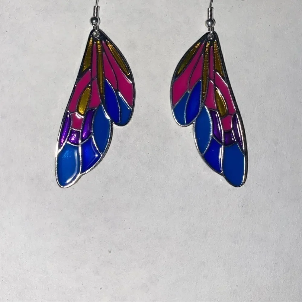 Beautiful butterfly wing pendent earrings